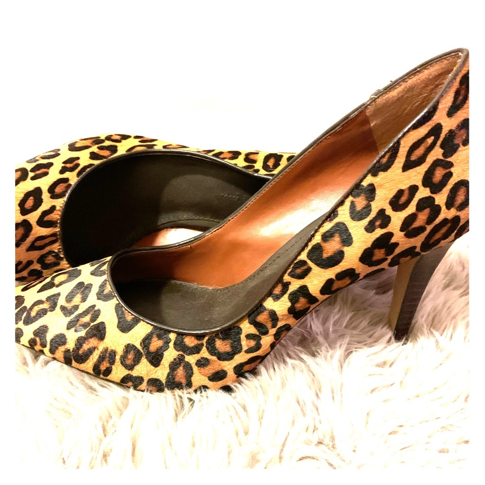 Banana Republic Retro Cheetah Stilettos